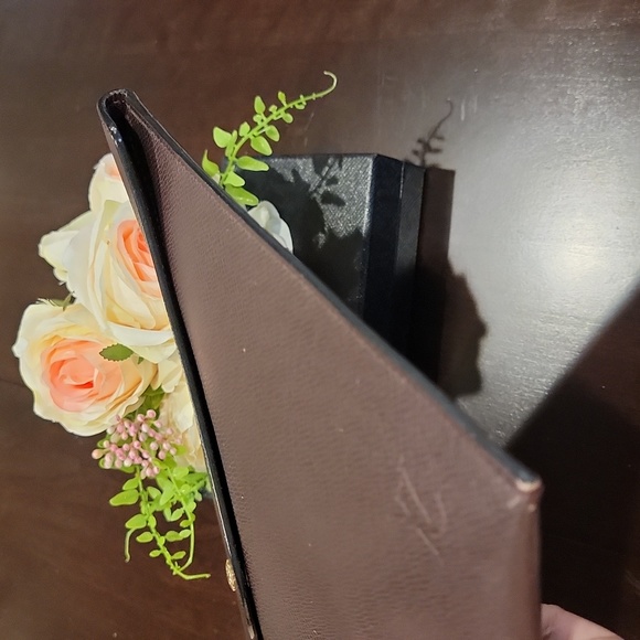 Authentic Louis Vuitton clutch bag - Picture 4 of 11